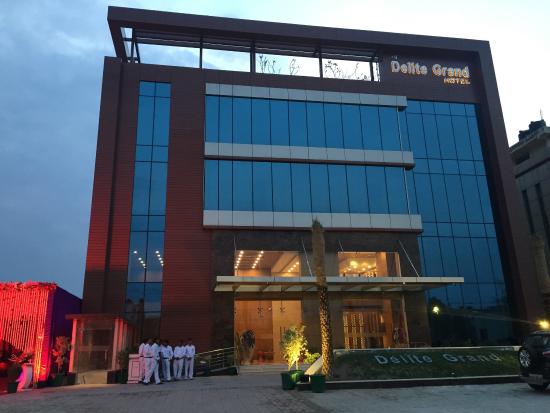 Hotel Delite Grand Faridabad